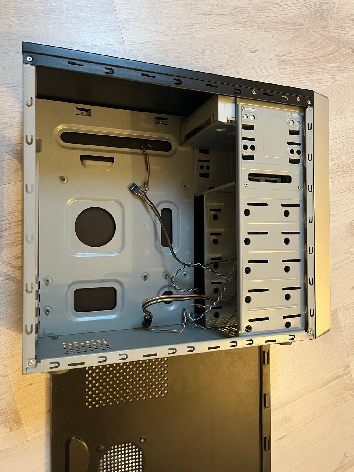 Lege PC-behuizing - Zwart/Zilver, Ophalen, Gebruikt