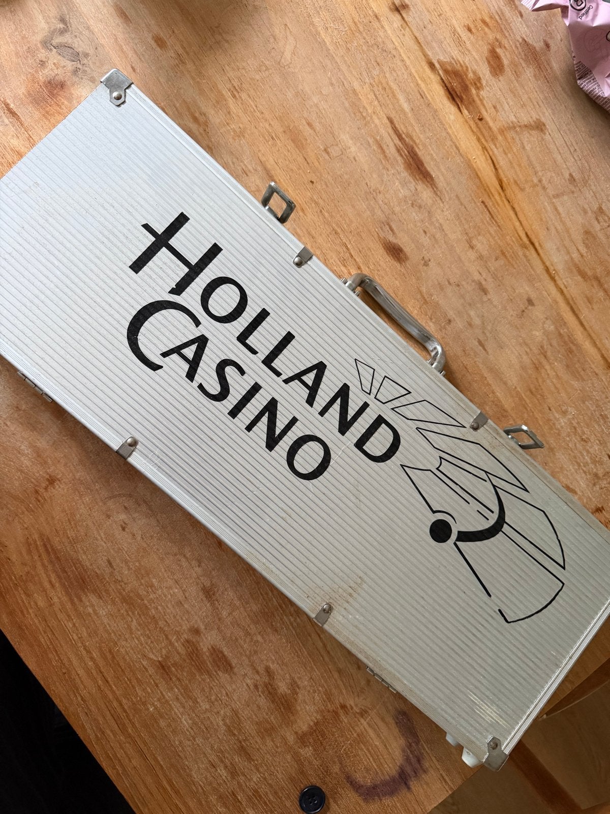 Holland Casino Poker Set met Chips, Kaarten en Dobbelstenen, Vijf spelers of meer, Ophalen of Verzenden, Gebruikt