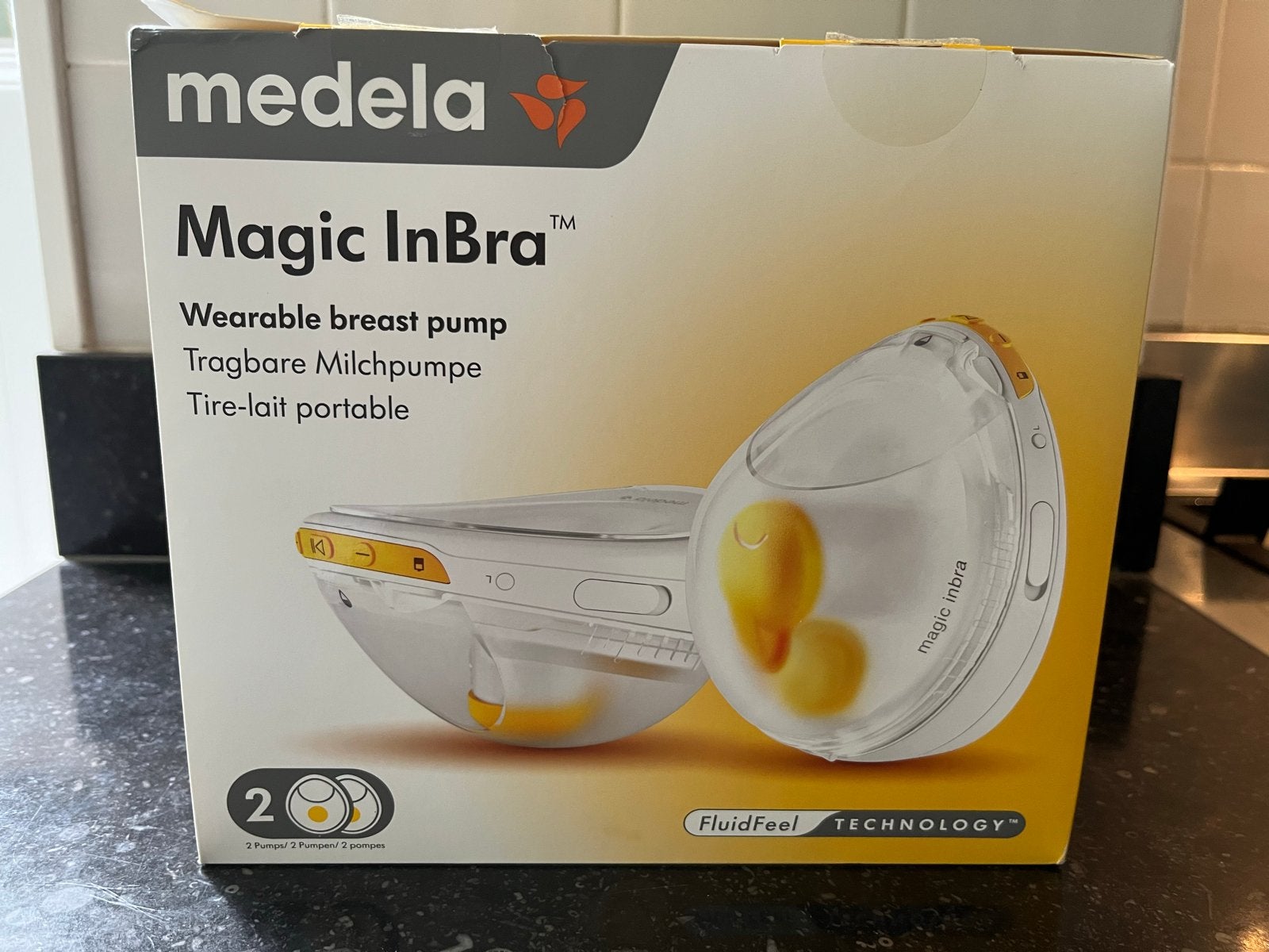 Medela Magic InBra Draagbare Dubbele Borstkolf - Z.g.a.n., Ophalen of Verzenden, Zo goed als nieuw, Borstkolf