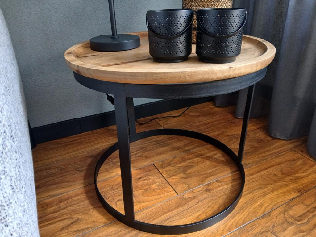 bijzettafel met houten blad en metaal  onderstel mangohout, Huis en Inrichting, 45 tot 60 cm, Minder dan 55 cm, Modern, Industrieel