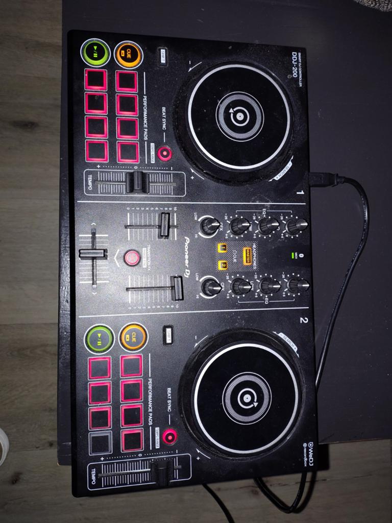 Pioneer DDJ-200 Smart DJ Controller, Muziek en Instrumenten, Ophalen, Zo goed als nieuw, Pioneer