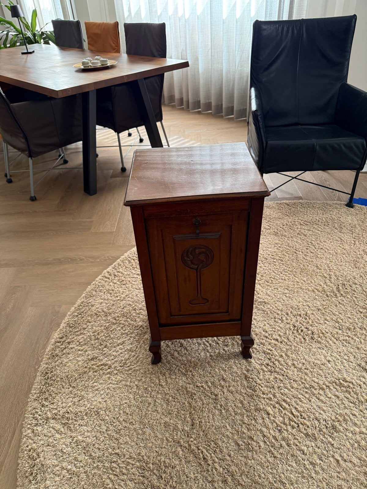 Antieke Kolenkit in Houten Kastje - Decoratief en Functionee, Ophalen