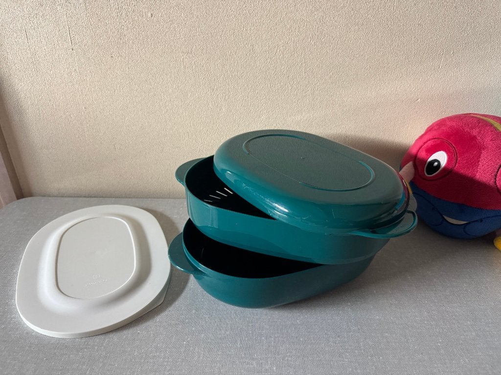 I.Z.G.S. Magnertonschaal + deksel TUPPERWAVE van TUPPERWARE, Gebruikt, Schaal, Met deksel, Ophalen of Verzenden
