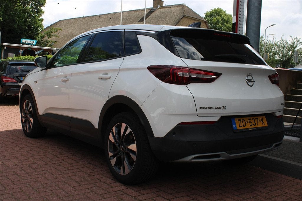 OPEL Grandland X 1.2 Turbo Aut. *Innovation* | Carplay | Cru, 1199 cc, Leder en Stof, Wit, Bedrijf