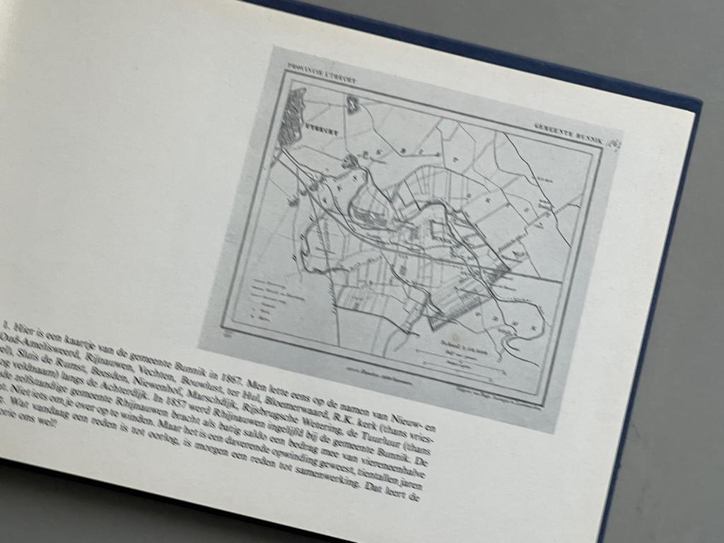 Bunnik in oude ansichten (1971), Ophalen of Verzenden, 20e eeuw of later, Zo goed als nieuw