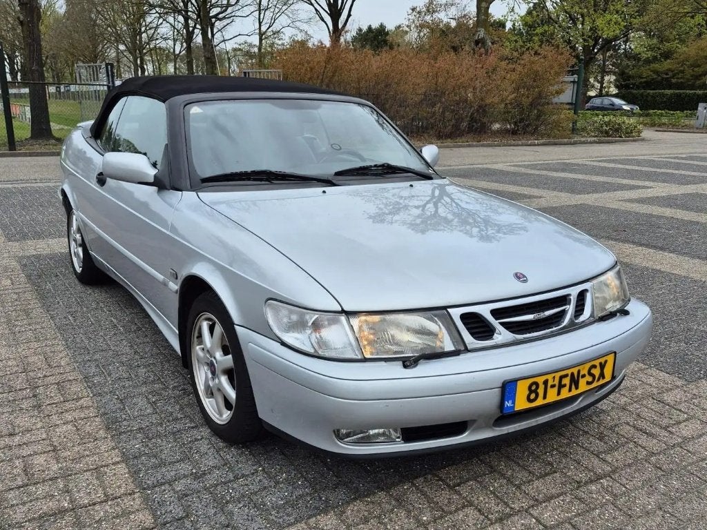 Saab 9-3 2.0 T Cabrio AUT 2000 Grijs, 4 cilinders, Cabriolet, 4 stoelen, Grijs