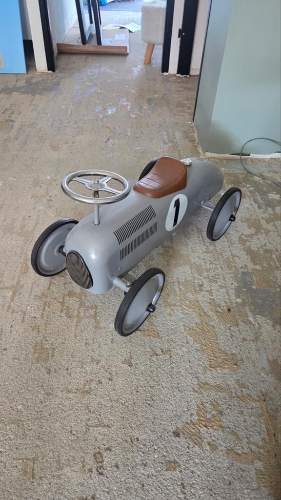 Retro Loopauto Raceauto Grijs met Nummer 1, Ophalen, Gebruikt, Loopvoertuig