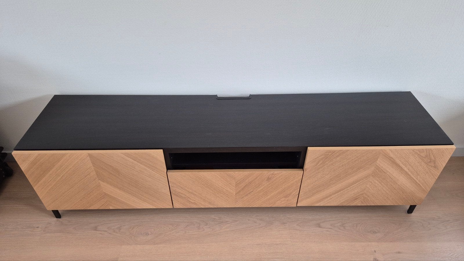 Besta TV meubel Ikea, Huis en Inrichting, 150 tot 200 cm, Modern, Scandinavisch, Industrieel, Zo goed als nieuw, Minder dan 100 cm