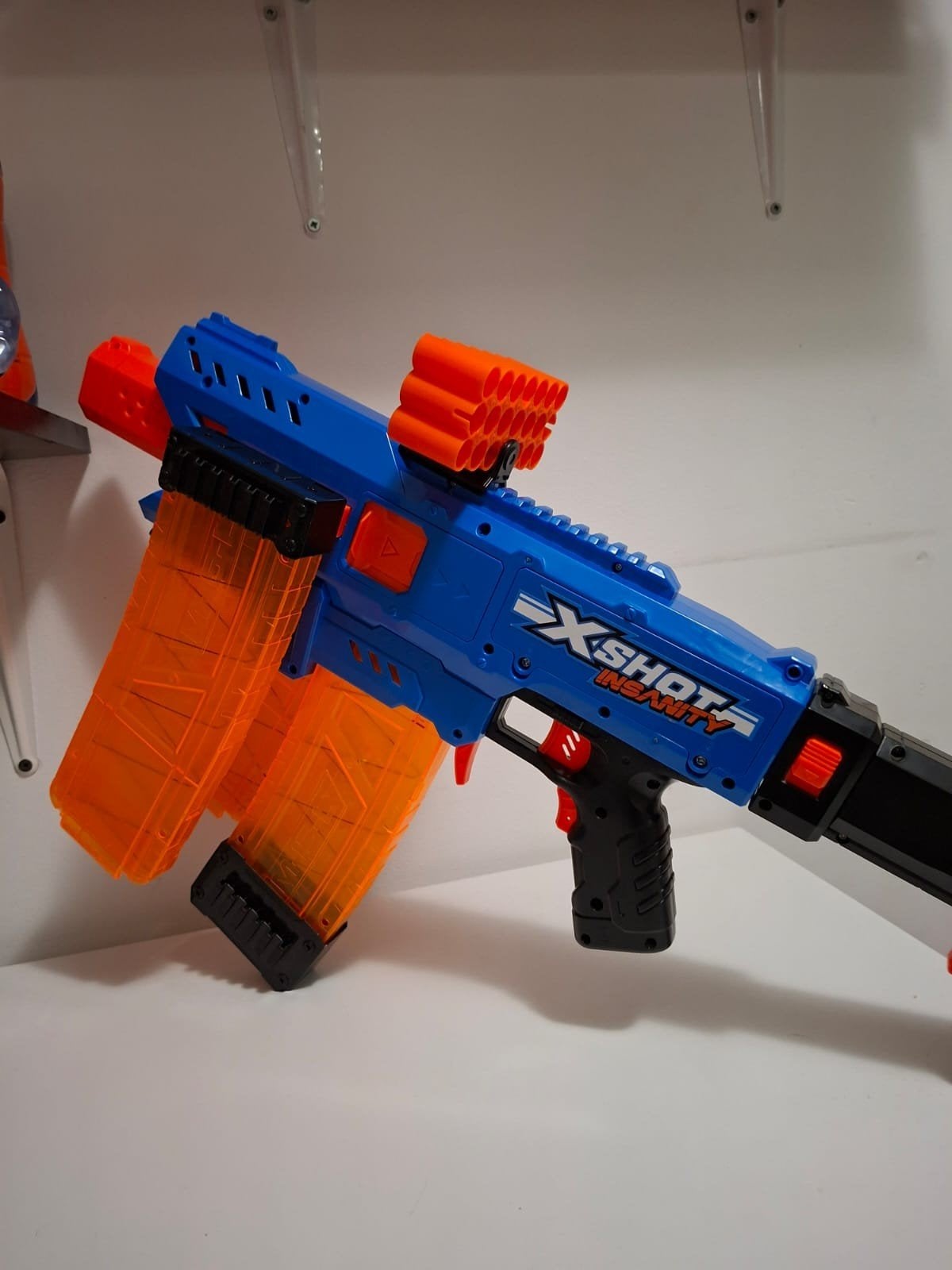 XShot Insanity Motorized Clip Mania Blaster met 50 pijltjes, Ophalen of Verzenden, Zo goed als nieuw