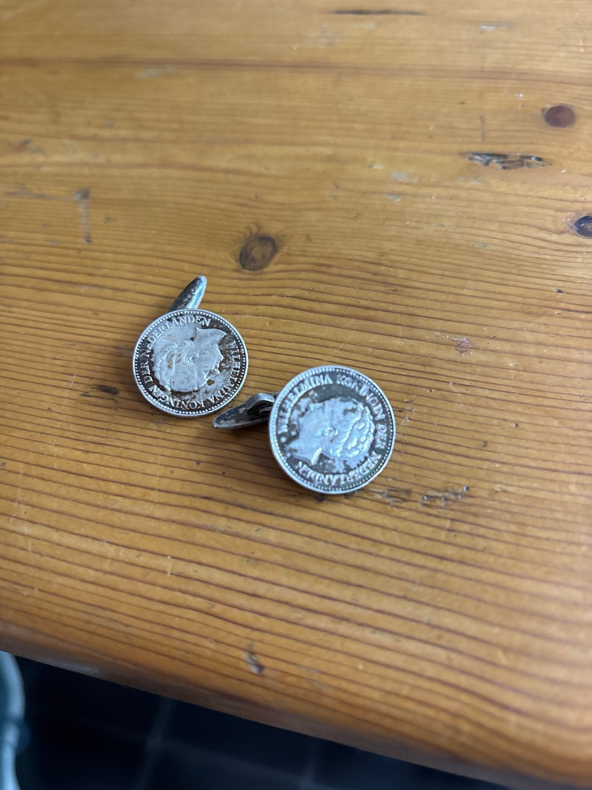 Antieke manchetknopen met muntstukken, Ophalen, Gebruikt, Zilver