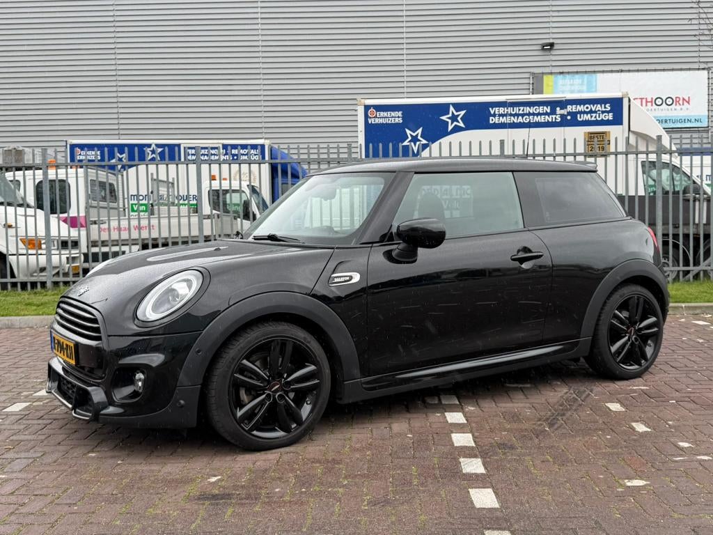 Mini Cooper Dalston Edition JCW Pack 3-deurs (F56) 1.5 Aut., Metallic lak, 4 stoelen, Origineel Nederlands, Bedrijf