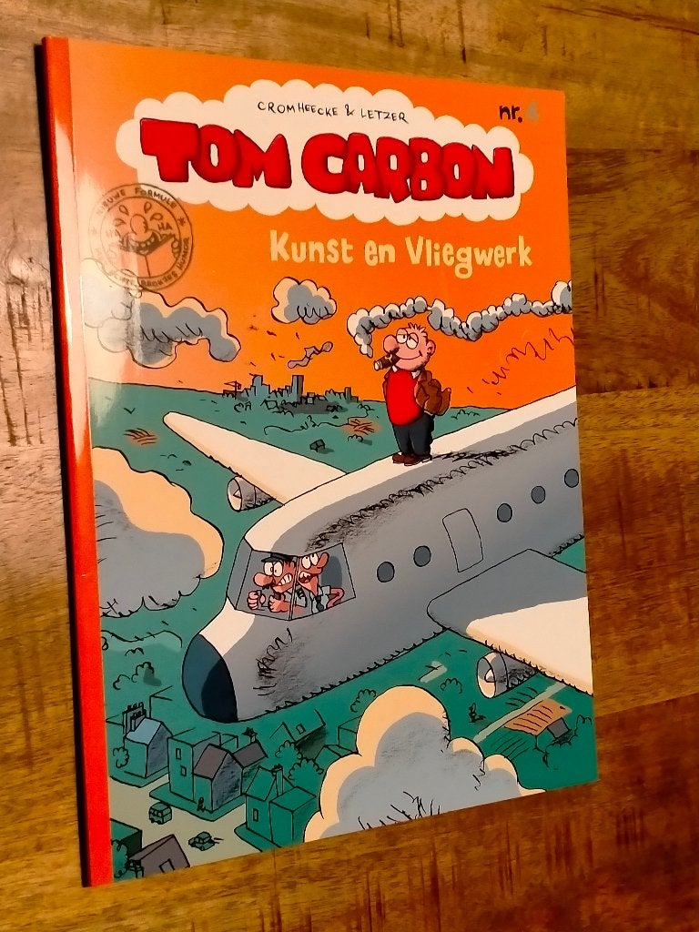 Tom Carbon deel 4 kunst en vliegwerk strip stripboek, Eén stripboek, Ophalen of Verzenden, Gelezen