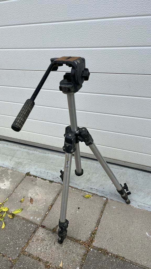 Statief Manfrotto 128, Ophalen, Zo goed als nieuw, Driepoot