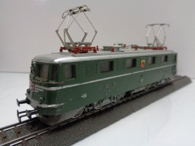 Marklin - loc 3050 Serie Ae 6/6 SBB. (H0), Wisselstroom, Gebruikt, Locomotief, Ophalen of Verzenden