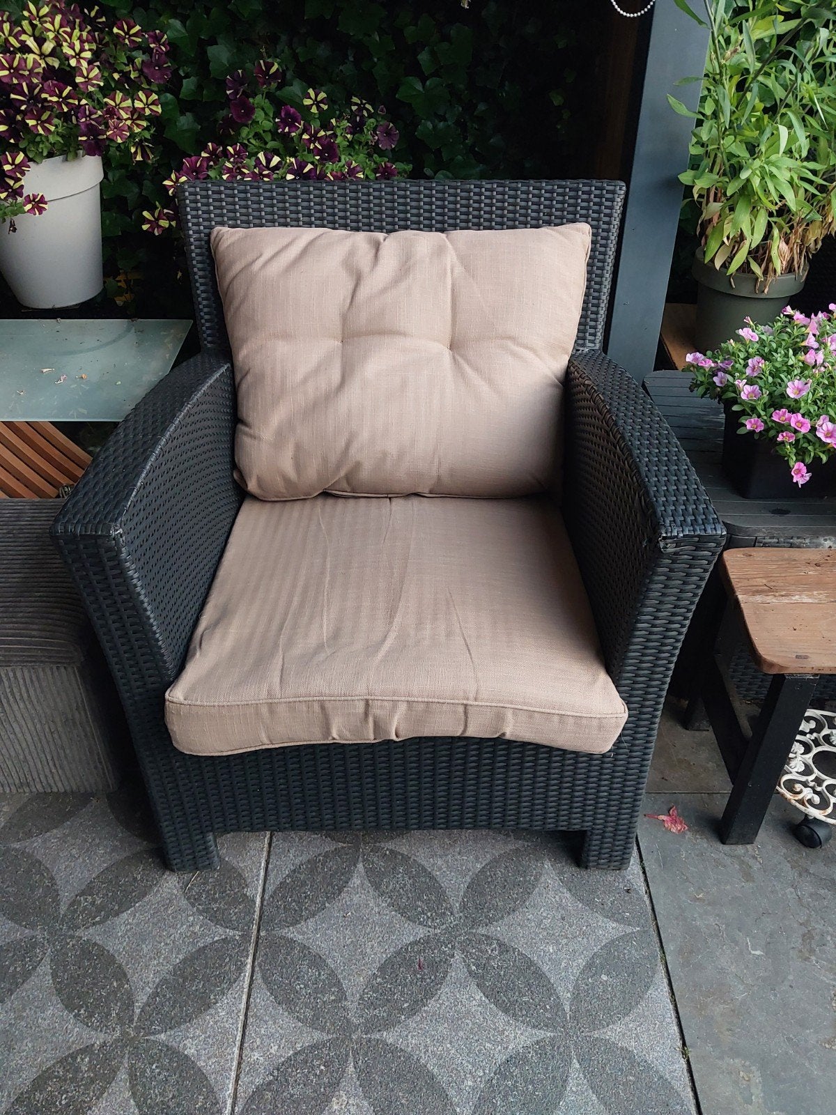 2 wicker tuinstoelen gratis, Tuin en Terras, Ophalen, Gebruikt, Wicker, 2 zitplaatsen