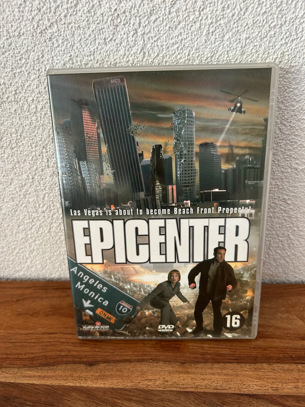 Epicenter DVD - Actiethriller met aardbevingen, Engels, Vanaf 16 jaar, Nederlands, Actiethriller