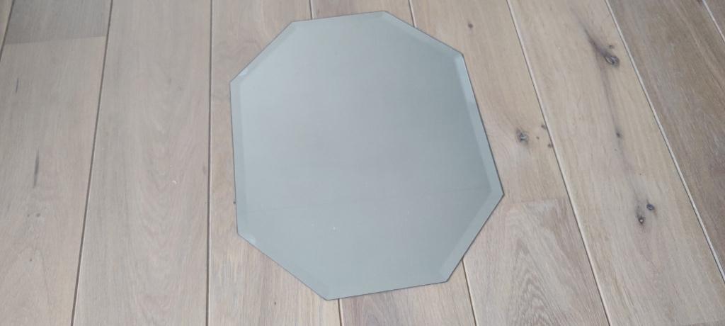Spiegel 50x40 cm met ophangbeugels, Huis en Inrichting, Woonaccessoires | Spiegels, Minder dan 50 cm, Gebruikt, Ophalen of Verzenden
