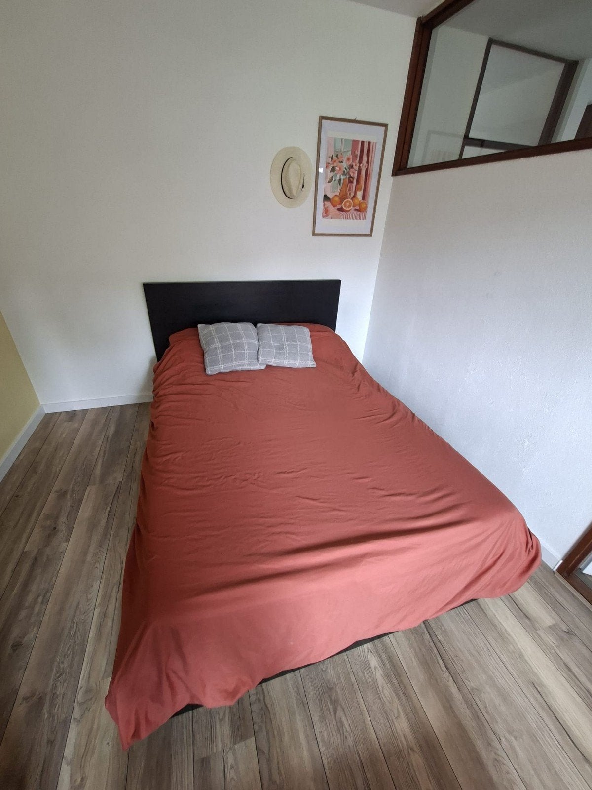Bed 140x200 te koop, Wit, Tweepersoons, Zo goed als nieuw, Hout