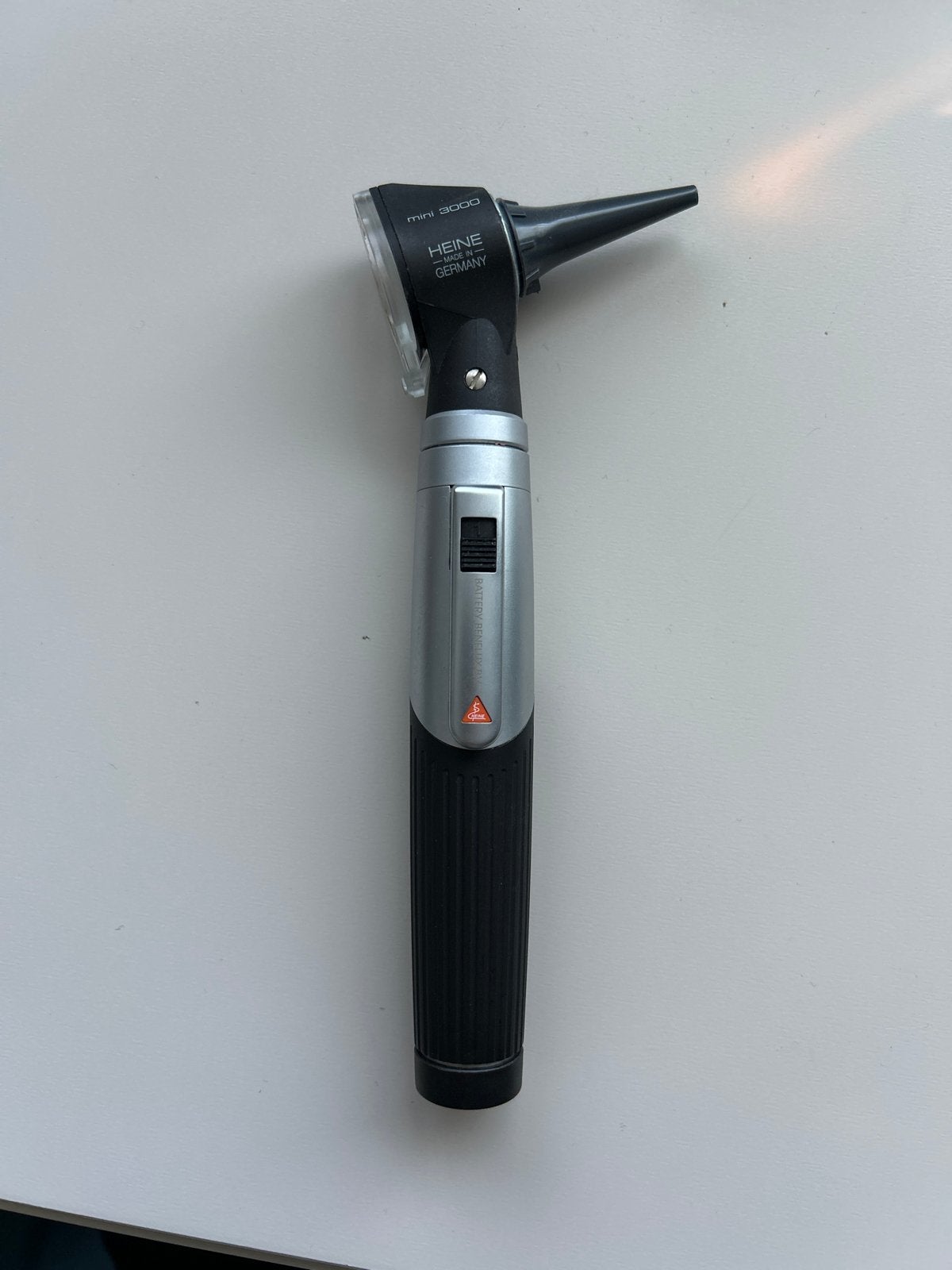 Heine mini 3000 Led otoscoop, Diversen, Ophalen of Verzenden, Zo goed als nieuw