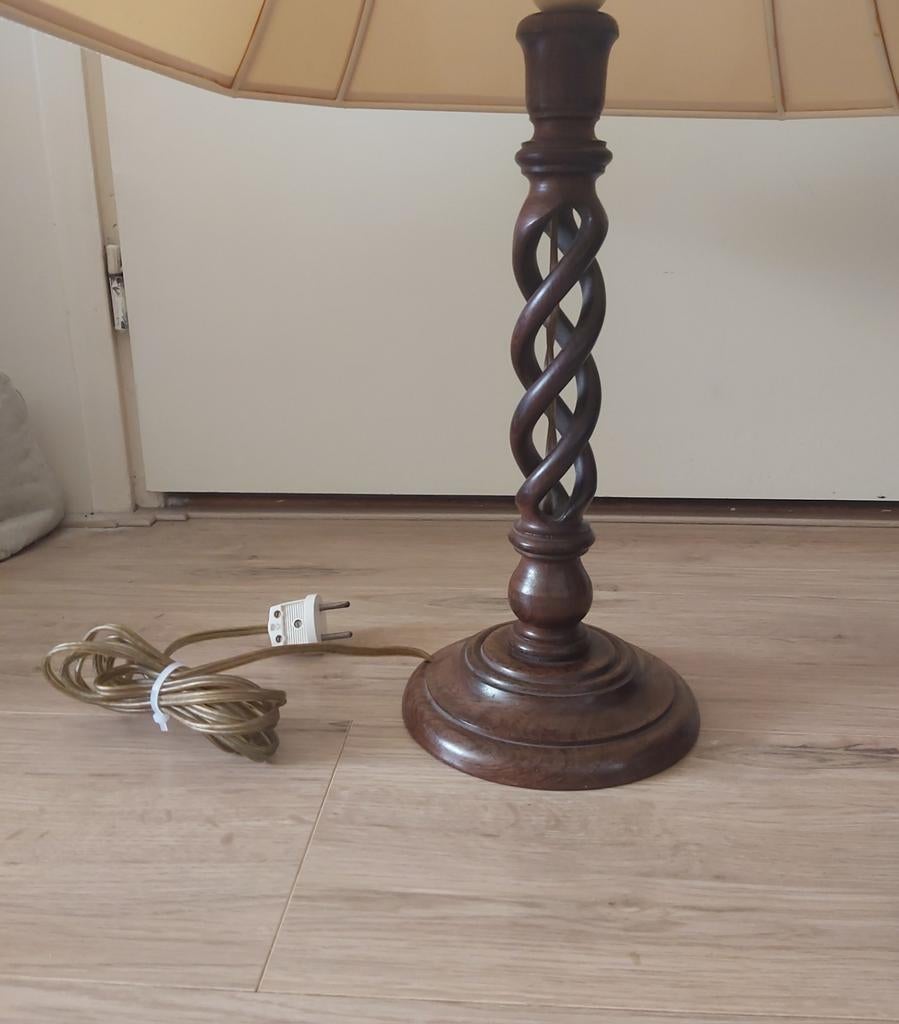 Engelse eiken getoste lampen voet in goede staat is de voet, Ophalen of Verzenden