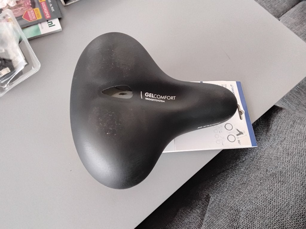 Fietscomputers en fietszadel, Ophalen, Nieuw