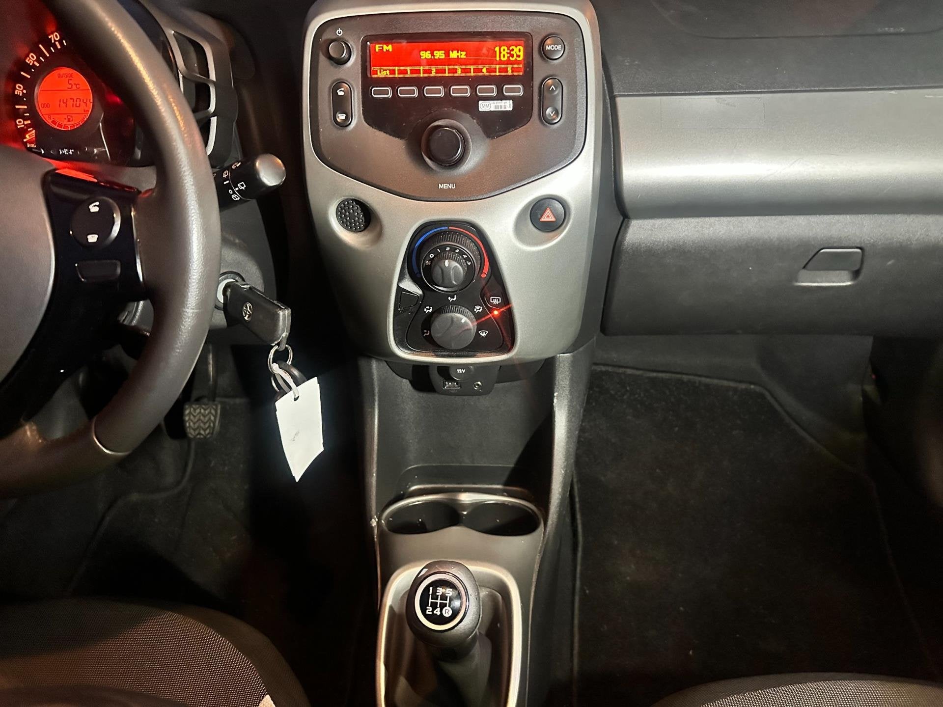 Foto 11 van Toyota Aygo 1.0 5Drs NAP ( Netto prijs €4090 ) Cruise Cont