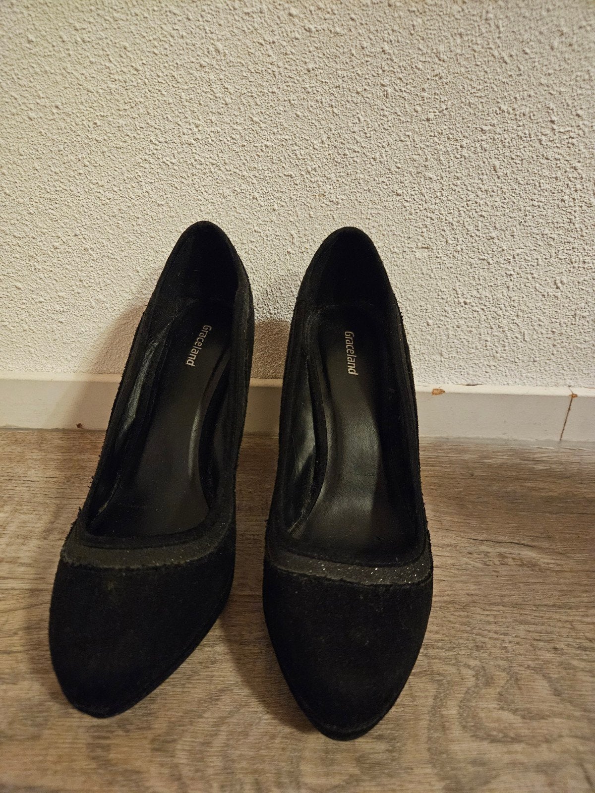 Graceland zwarte pumps met glitterrand maat 39, Ophalen of Verzenden, Gedragen, Zwart