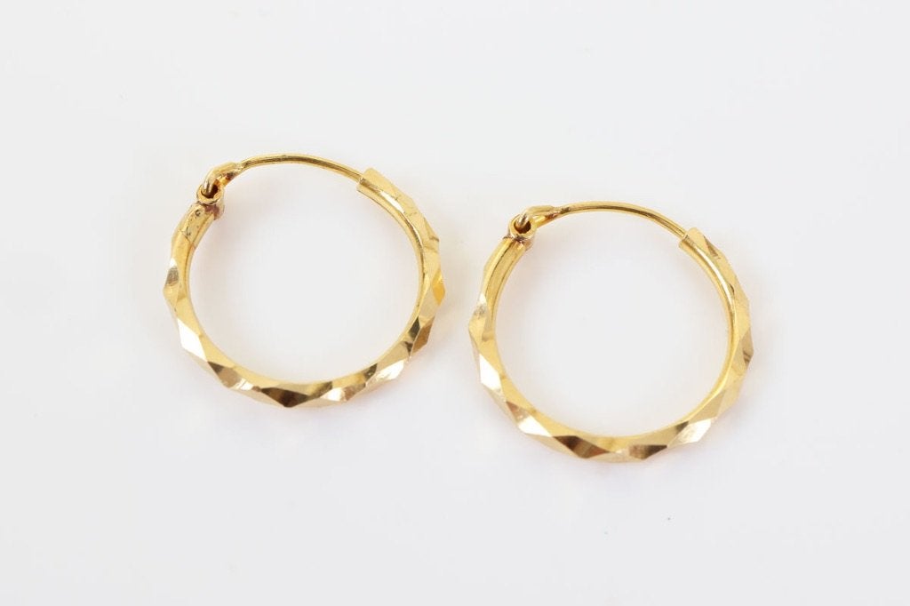 18 Karaat Gouden Bewerkte Creolen, Sieraden, Tassen en Uiterlijk, Oorbellen, Hangers, Ophalen of Verzenden, Zo goed als nieuw