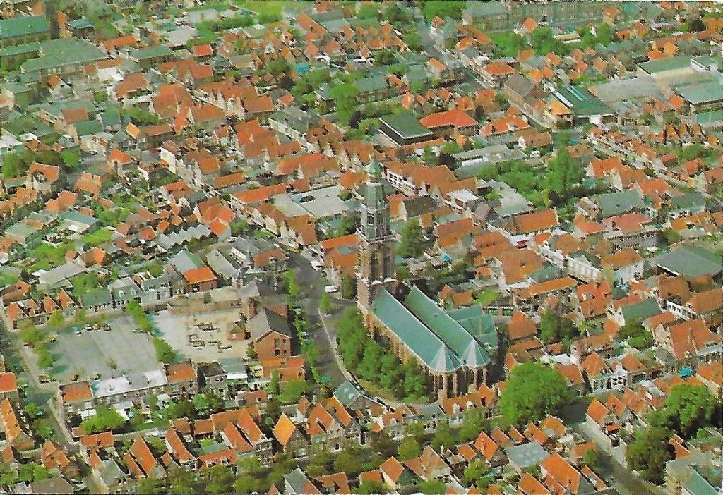 Enkhuizen luchtopname st pancras kerk ansichtkaart ( a1580 ), Ophalen of Verzenden, 1980 tot heden, Ongelopen, Noord-Holland