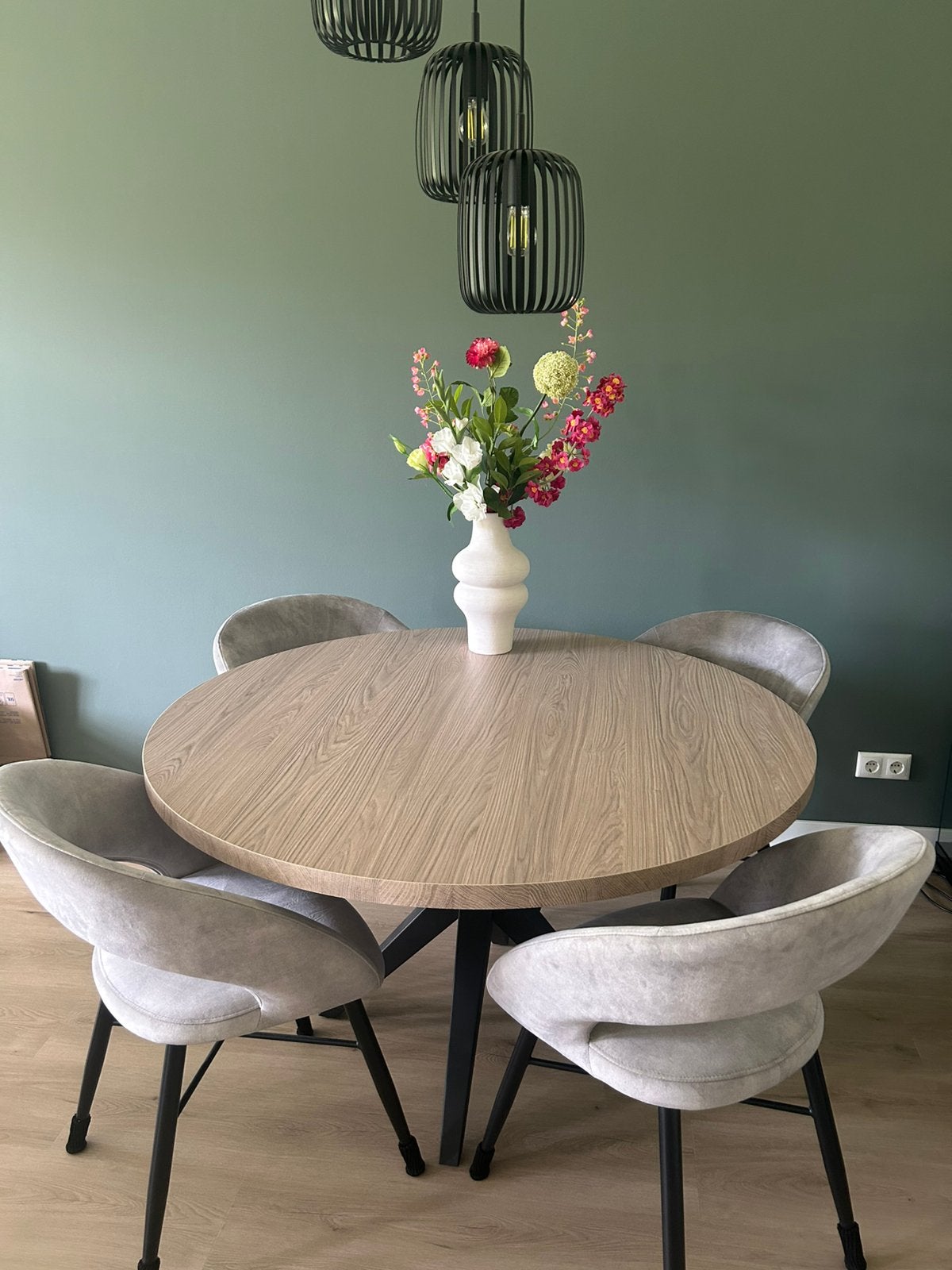 Eettafel rond Pronto Wonen Mascaro 130cm - Misty Oak, Huis en Inrichting, Tafels | Eettafels, Ophalen, Zo goed als nieuw, Rond