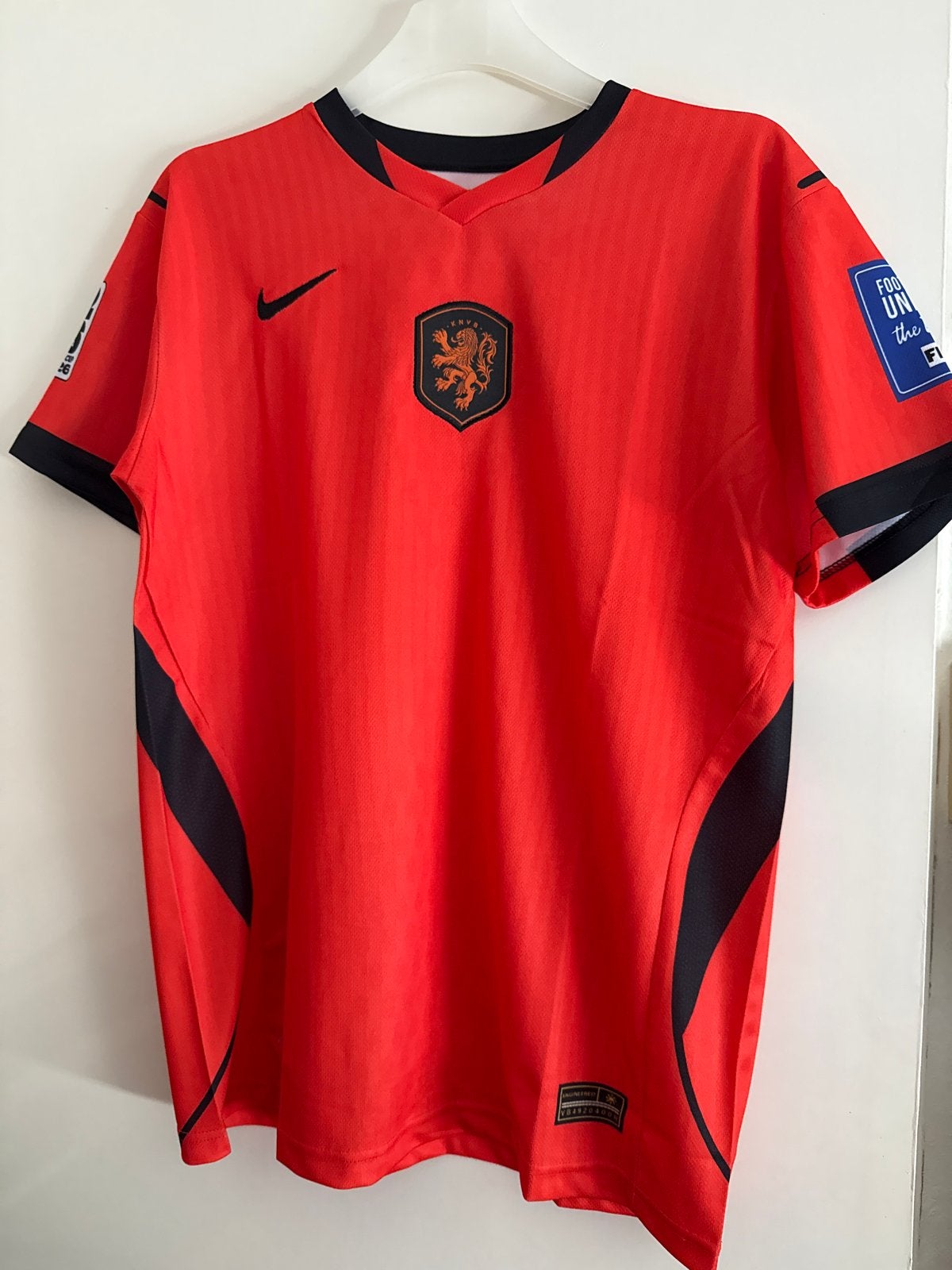 Oranje voetbalshirt FIFA World Cup 2026 - Maat M, Kleding | Heren, Sportkleding, Maat 48/50 (M), Nieuw, Oranje, Ophalen of Verzenden