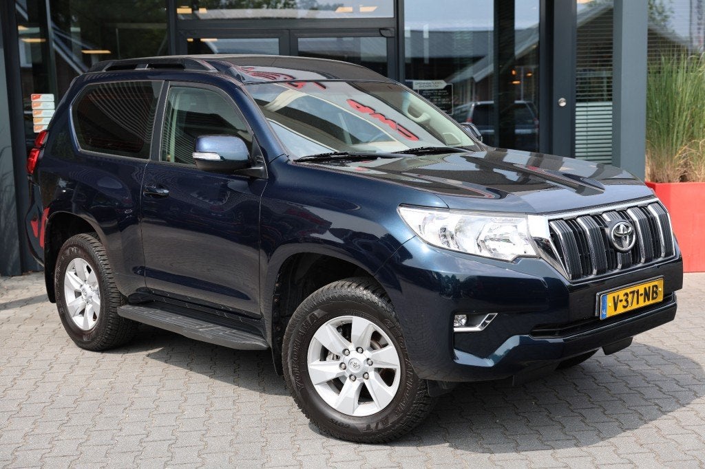 Toyota LANDCRUISER 150 2.8 D-4D 3DRS CHALLENGER A/T VAN, Automaat, 4 cilinders, Blauw, Bedrijf