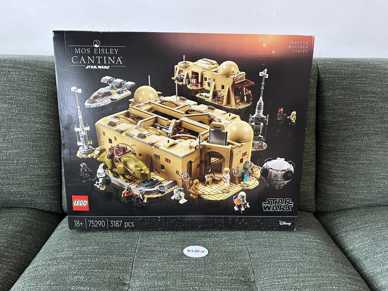 LEGO Star Wars 75290 Mos Eisley Cantina. Nieuw!, Kinderen en Baby's, Speelgoed | Duplo en Lego, Ophalen of Verzenden, Nieuw
