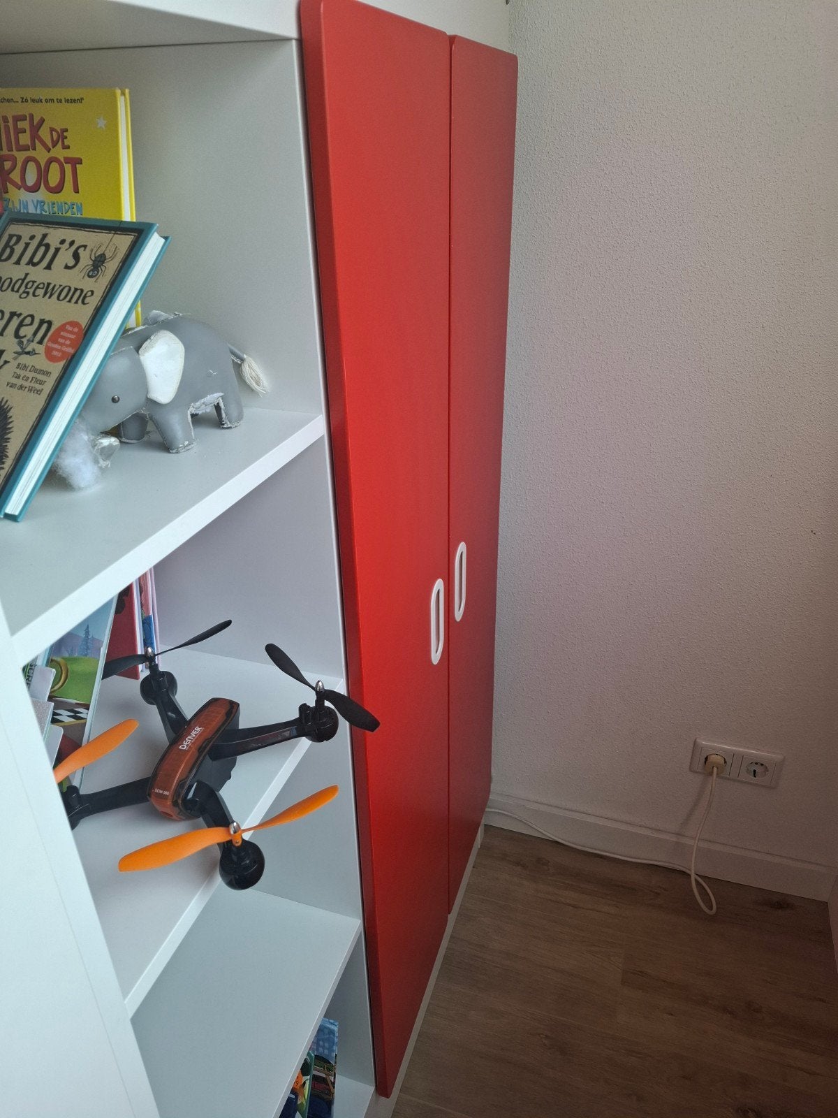IKEA Hoogslaper Kind 90x200 met Matras, wit/rood/ kledingkas, Huis en Inrichting, Slaapkamer | Stapelbedden en Hoogslapers, Ophalen