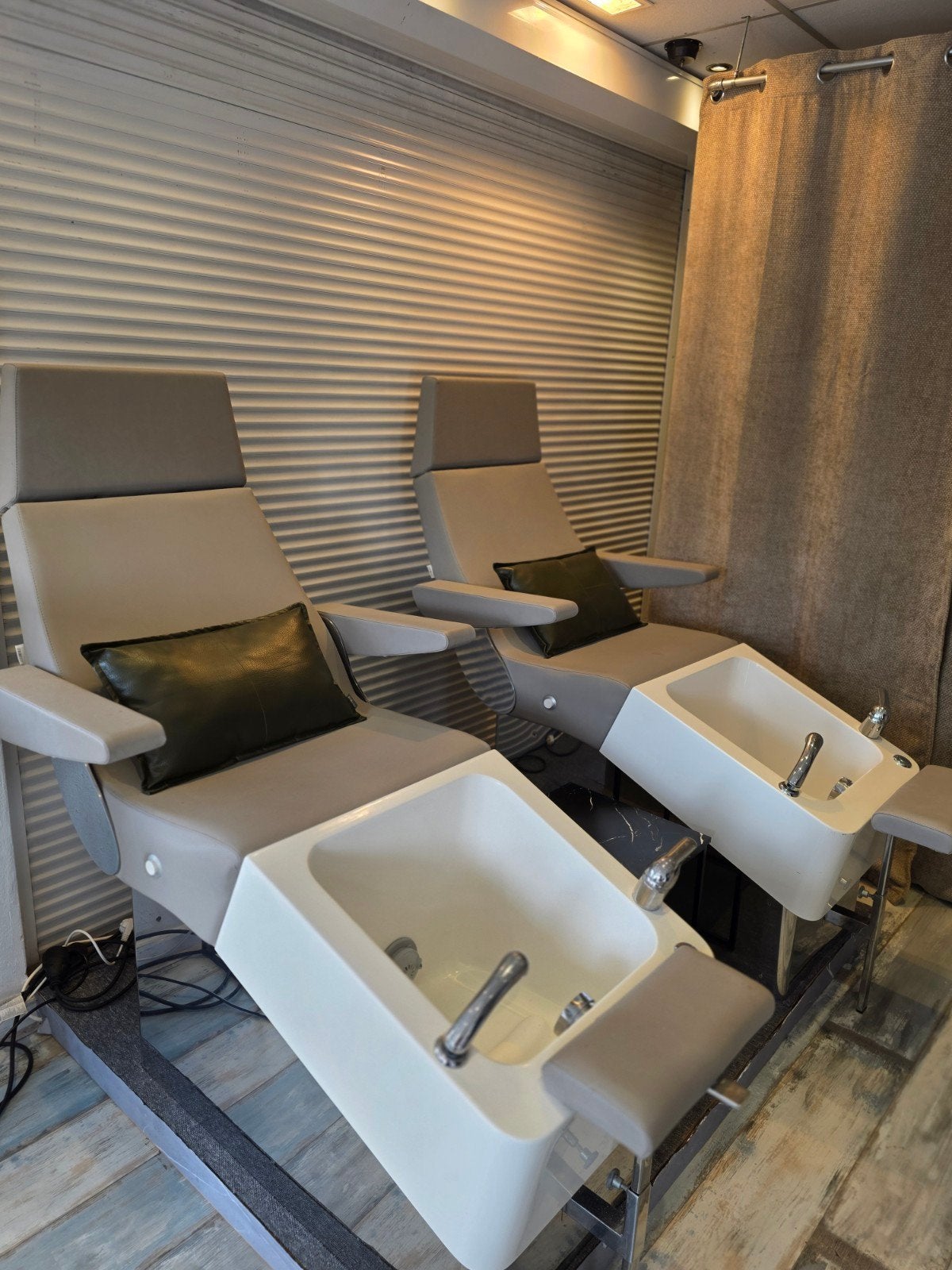 Pedicure stoelen Gamma&Bross, Ophalen of Verzenden