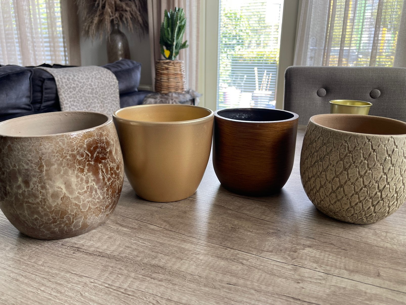 Set van 4 diverse vazen/potten - Goud, Bruin, Beige, Ophalen of Verzenden, Gebruikt, Geschikt voor droogbloemen, Goud