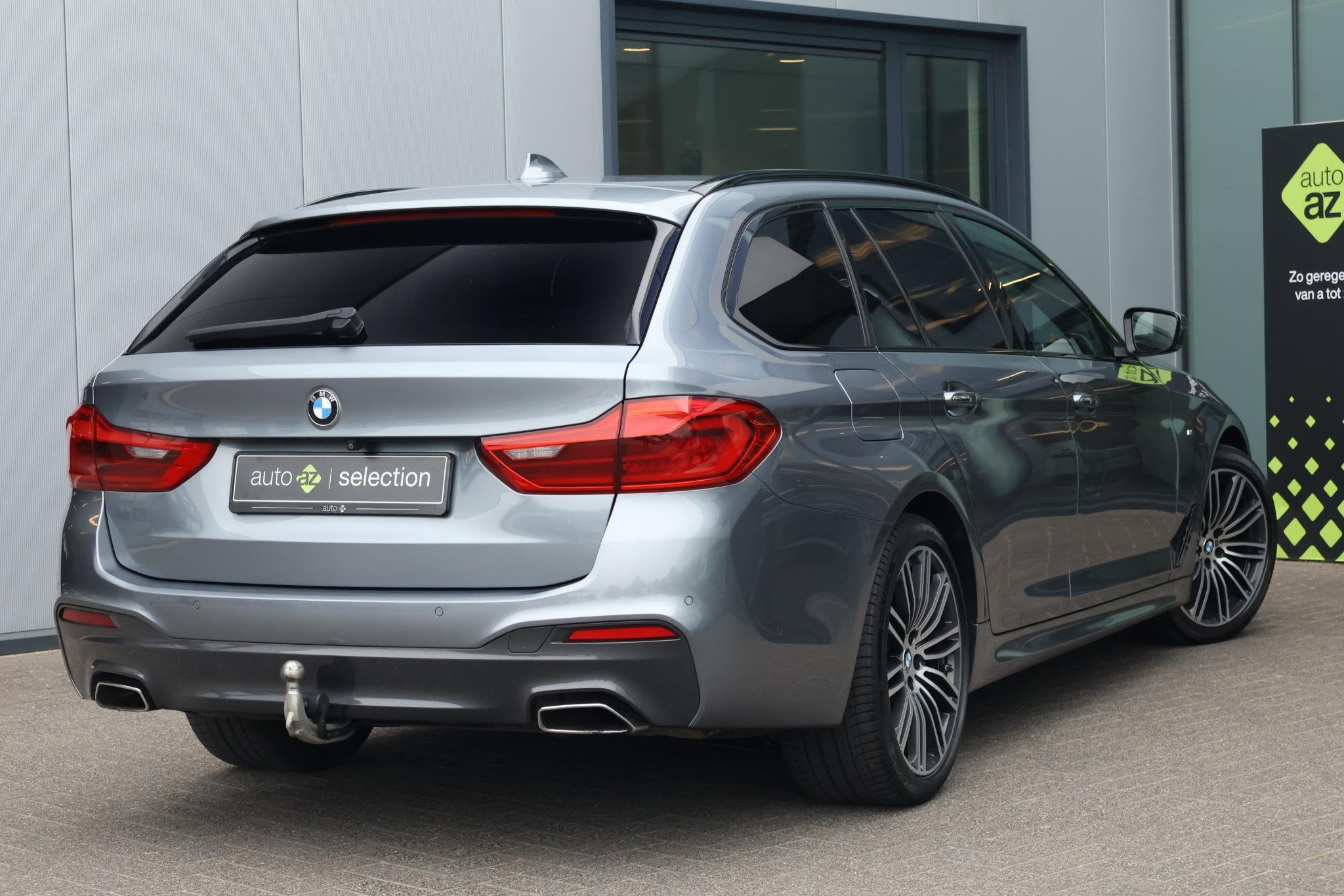 BMW 5-serie Touring 530i High Executive / M-Sport / Head up, Auto's, BMW, 1998 cc, Achterwielaandrijving, Gebruikt, Euro 6