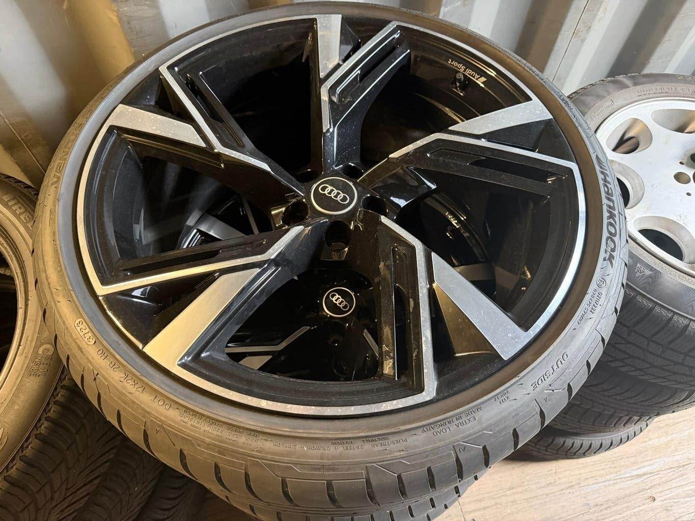 Zgan originele Audi Sport RS6 C8 velgen Hankook zomer, Ophalen, Gebruikt, 285 mm, Mail