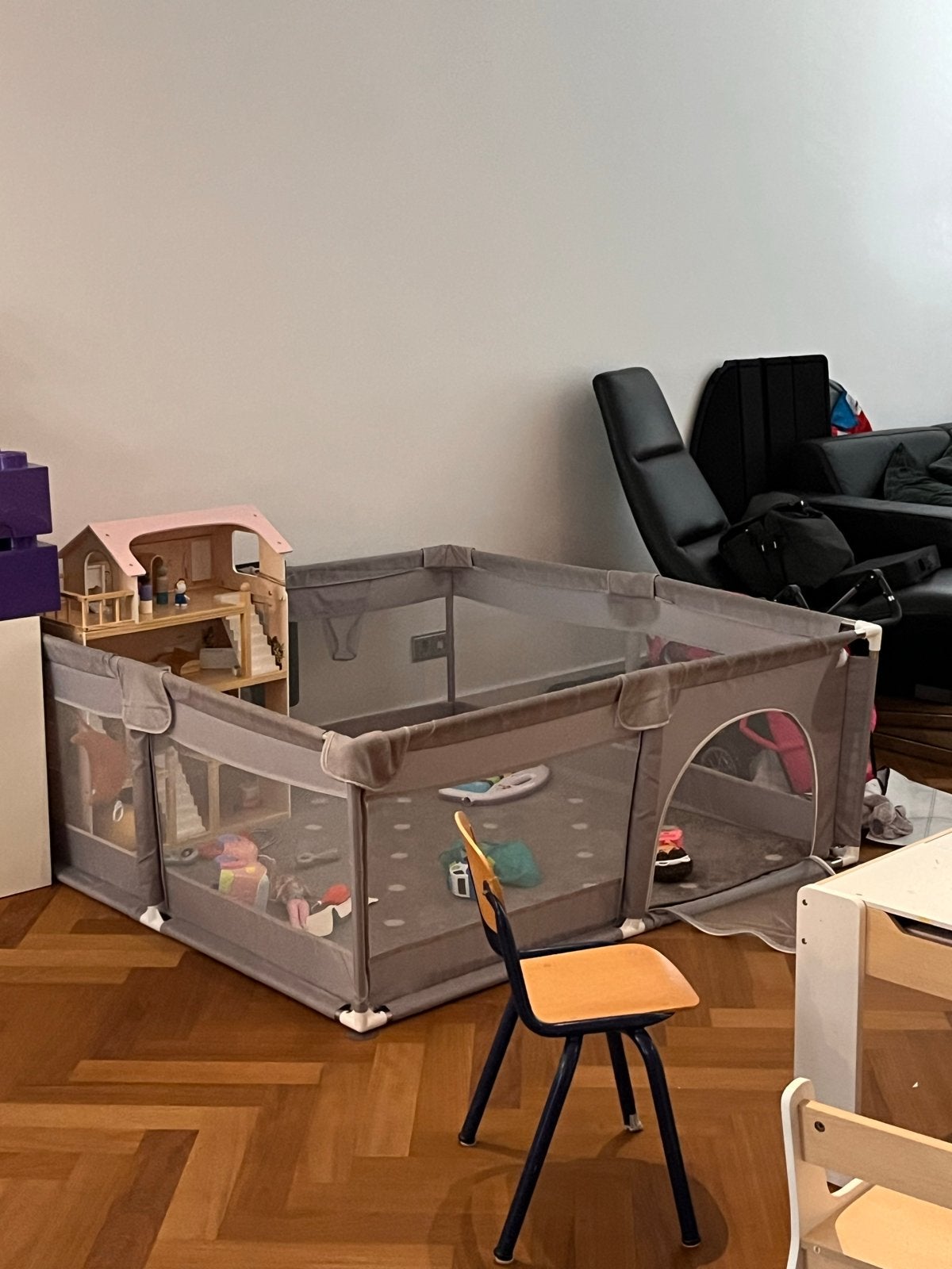 Groot baby box ca 150x150 met gaaswanden, Kinderen en Baby's, Boxen, Ophalen, Gebruikt, Vierkant