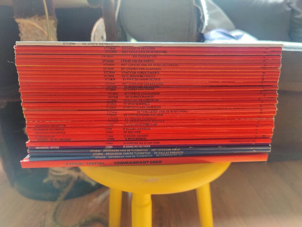 Storm 1-27, Tussentijd 1-3, Buitenring 1, 2xSpecial, Eén stripboek, Ophalen of Verzenden, Zo goed als nieuw