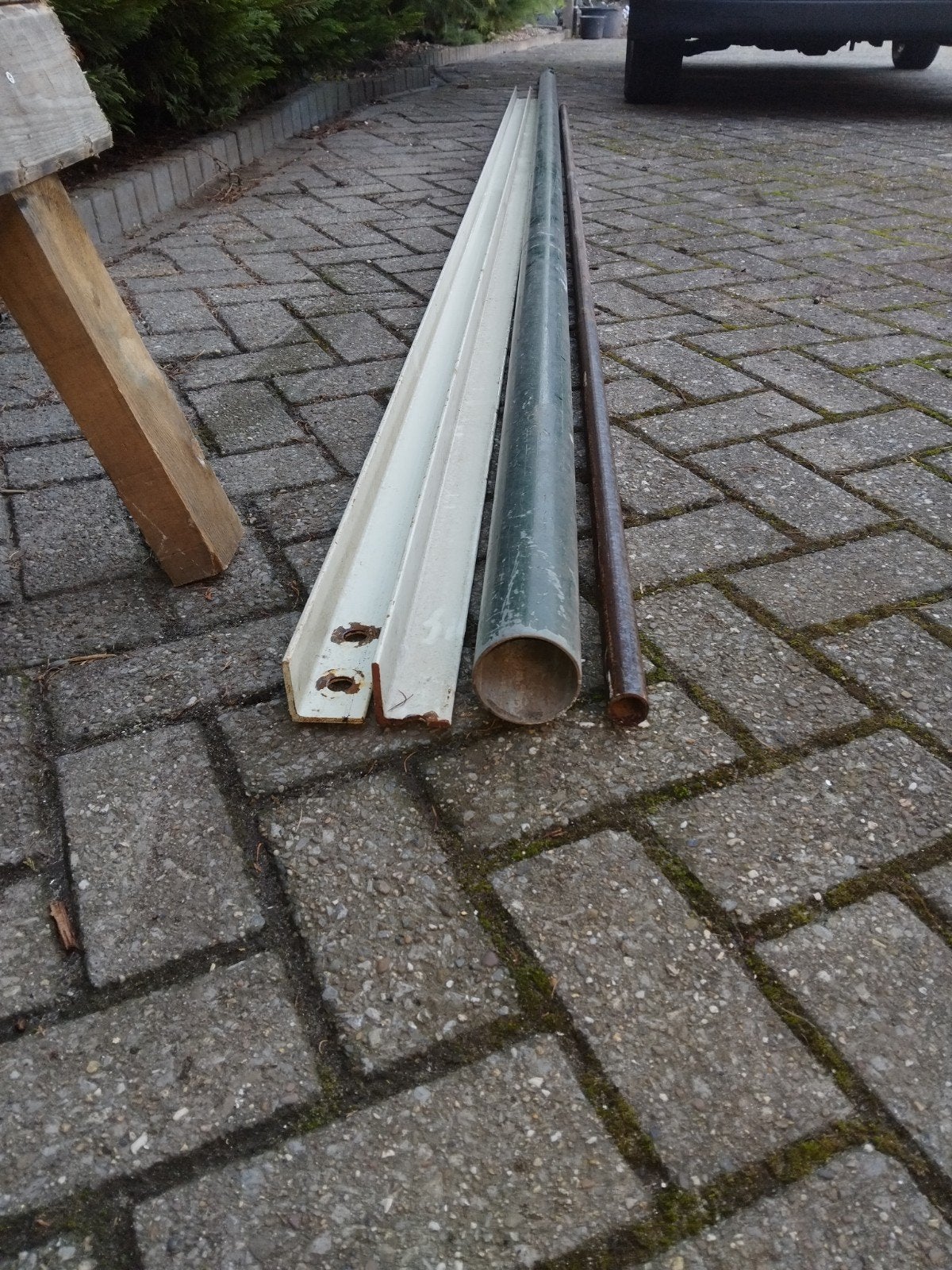 hoekijzer 50/50, Doe-het-zelf en Verbouw, Ophalen, Zo goed als nieuw, IJzer