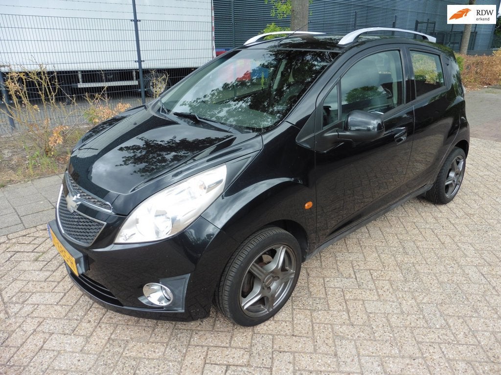 Chevrolet Spark 1.2 16V LTZ AIRCO, Auto's, Chevrolet, Voorwielaandrijving, Gebruikt, 82 pk, Zwart