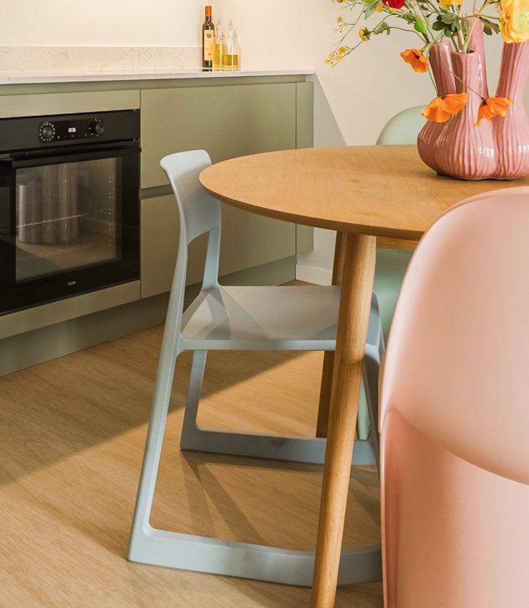 Originele Vitra Tip Ton stoel – Ice Grey / ijsblauw, Ophalen, Kunststof, Zo goed als nieuw, Eén
