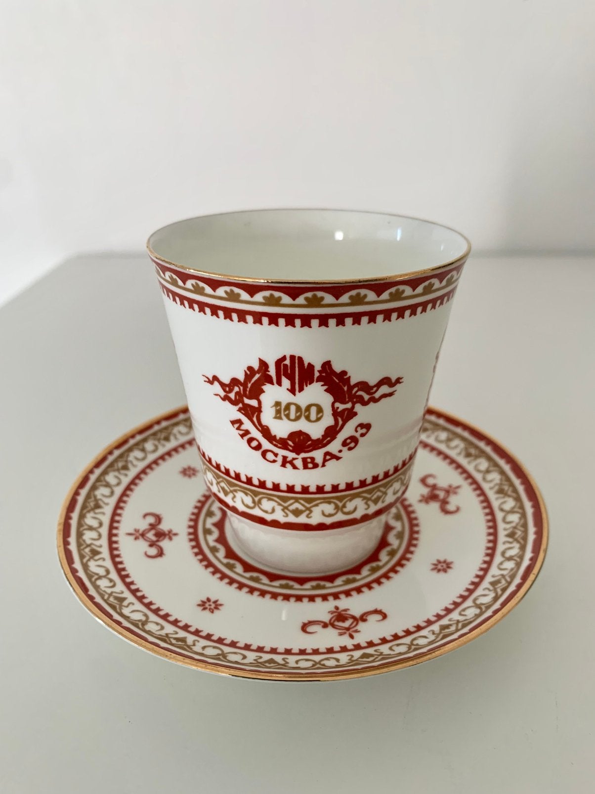 Lomonosov teacup celebrating 100 years ГУМ GUM Moscow 1993, Ophalen of Verzenden