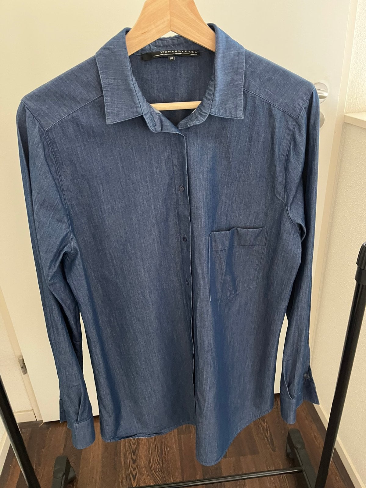 Woman by earn denim blouse Froukje, Kleding | Dames, Ophalen of Verzenden, Nieuw, Maat 38/40 (M), Blauw