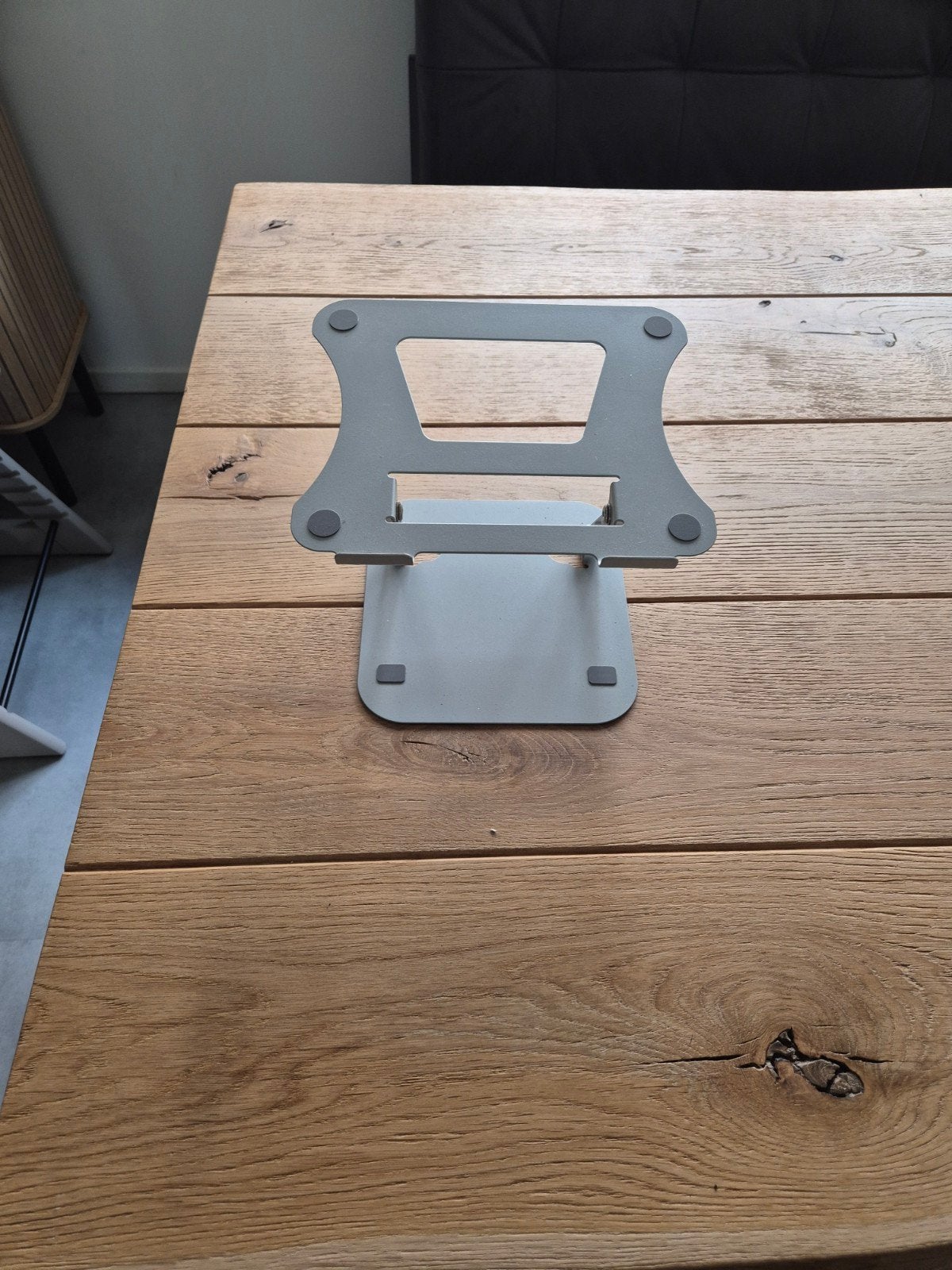gratis laptop steun, Ophalen