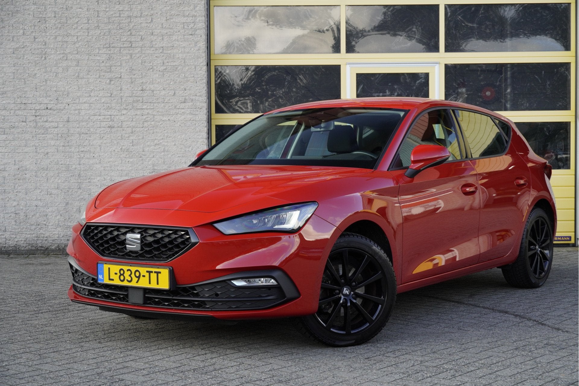SEAT Leon 1.0 TSI 5drs Edition BJ2021 Lmv 17" | Led V+A | Pd, Auto's, Voorwielaandrijving, Automatische klimaatregeling, Stof