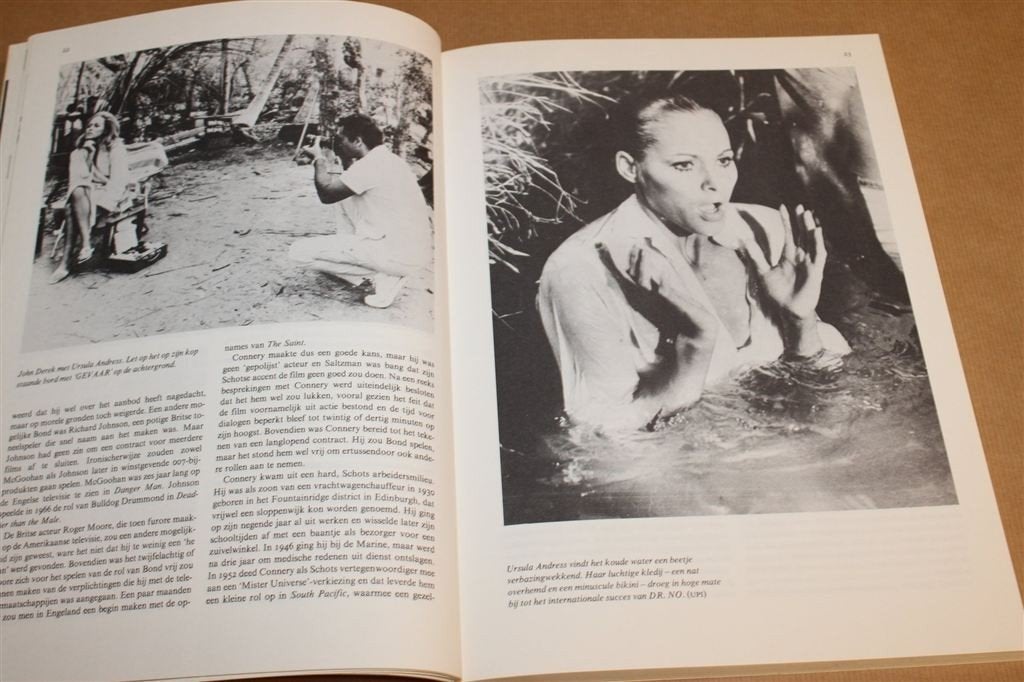De James Bond Films — Dr. No tot Octopussy, Groot Formaat, Boeken, Ophalen of Verzenden, Gelezen, Filmspecifiek