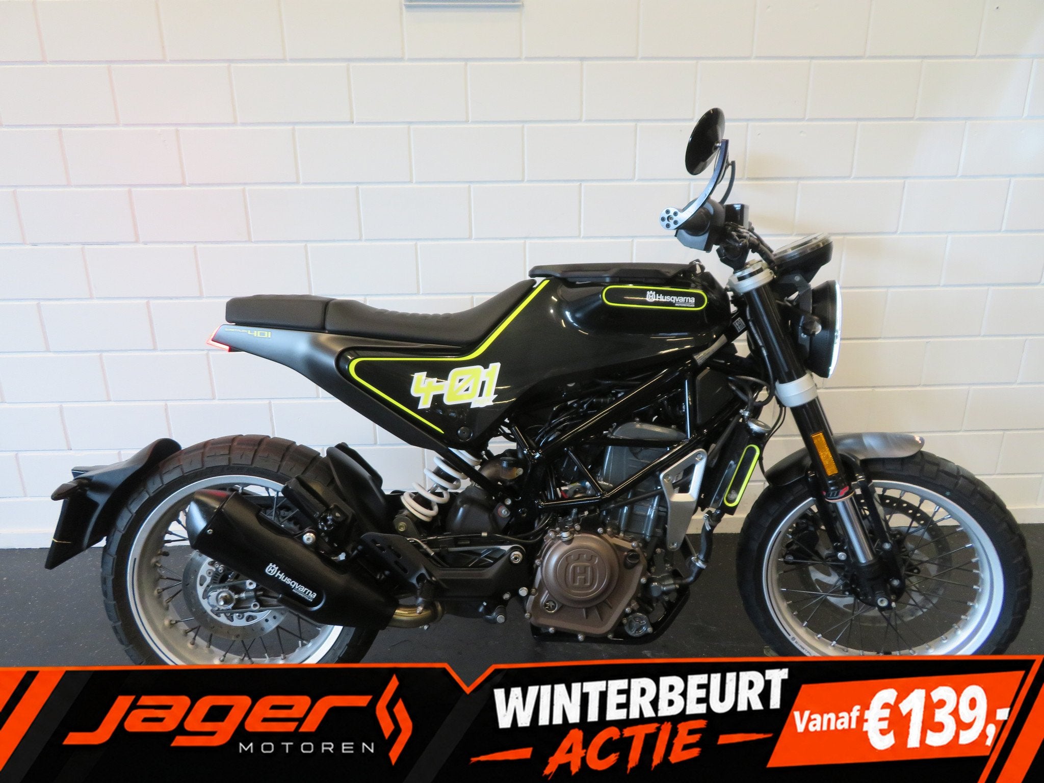 Husqvarna SVARTPILEN 401 (bj 2018), 373 cc, 12 t/m 35 kW, Naked bike, Gebruikt