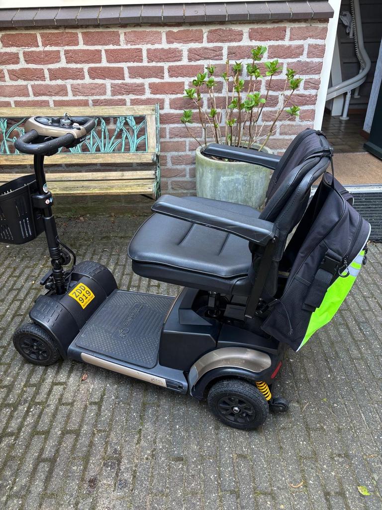 Excel Xena Demontabele scootmobiel goede Accu, Ophalen, 10 km/u of minder, Gebruikt, Excel